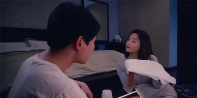 หนังเรทอาร์เกาหลี Daytime Guest 2020 เพื่อนสาวเมาแล้วเงี่ยนจับหนุ่มเย็ดน้ำแตก