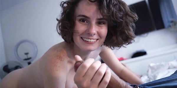 หนังโป้เปิดซิง video sex x สาวแก่หีโหนกโม๊คควยหนุ่ม ขึ้นโยกควยหนุ่มเน้น ๆ น้ำแตก