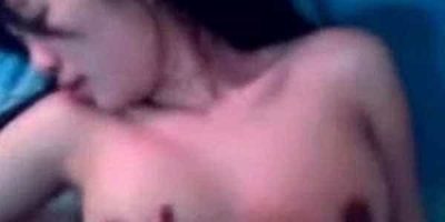 คลิปโป๊หี น้องแอปเปิ้ลโดนเยส แหกหีให้แฟนหนุ่มเยสสดขึ้นขย่มเด้งบนควยแฟน