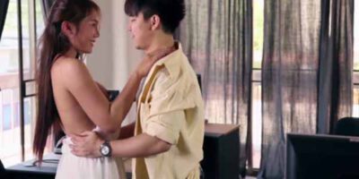 หนังเรดอาร์ The Tutor หนุ่มหื่นเงี่ยนจัดจับติวเตอร์สาวนอนแหกหีเย้ดสดโคตรเด็ด เอากันมันส์ไม่ยั้ง